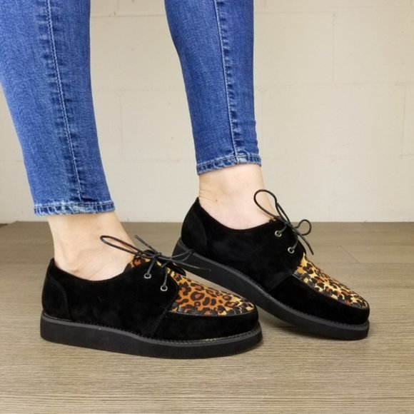 Black & Leopard Creeper Sneaker With Black Sole - Picture 6 of 7